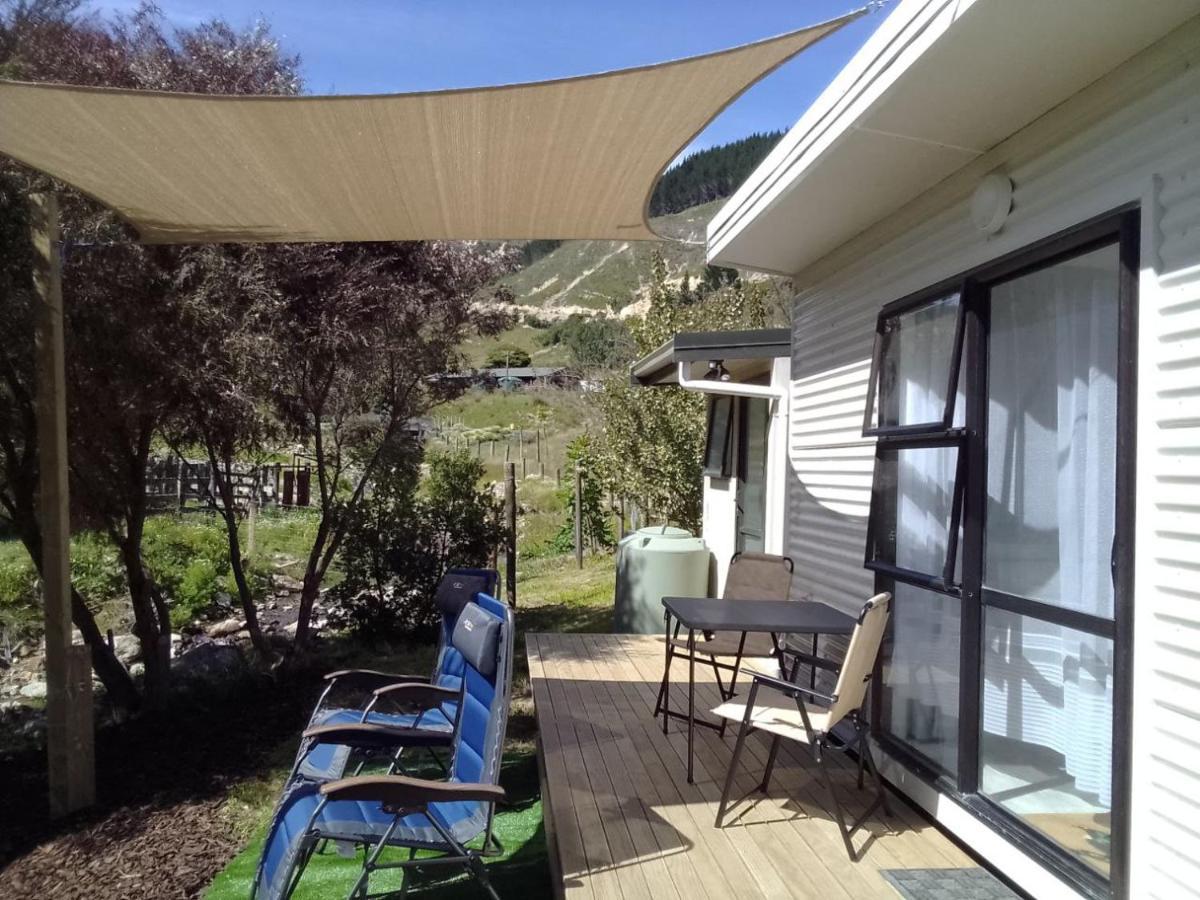 Cable Bay Farm Hotel Nelson Exterior photo